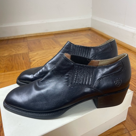 Ariat | Black Western Leather Square Toe Ankle Booties Size 9.5 - Picture 1 of 8